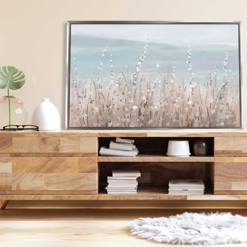 Coastal Morning Blooms - Peinture, L 33,5 po x H 21,5 po, Encadrement argenté