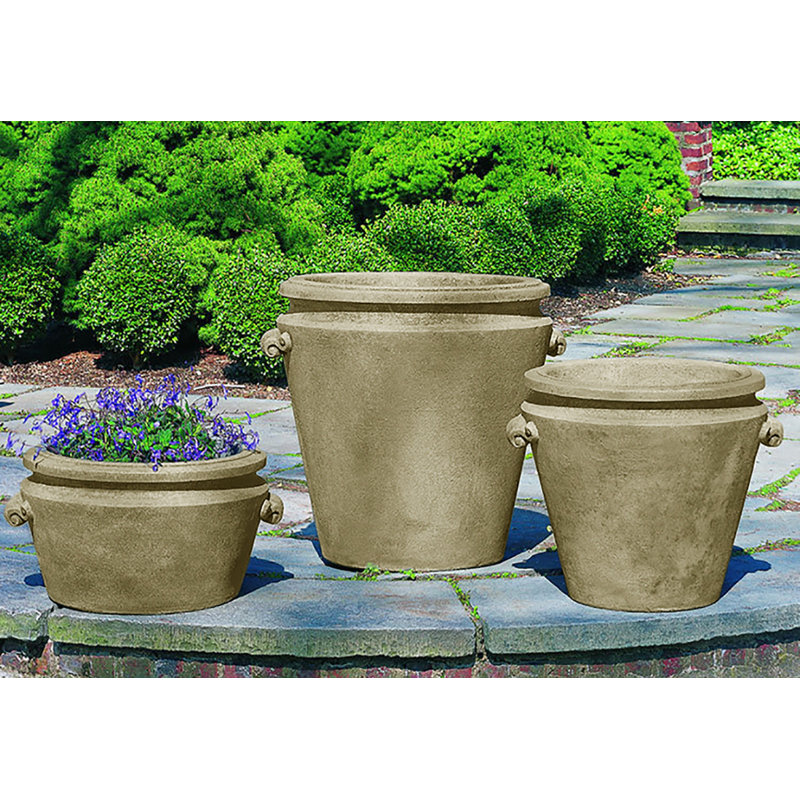 Scroll Handle Handmade Planter, English Moss, 19" H x 22" W x 20" D