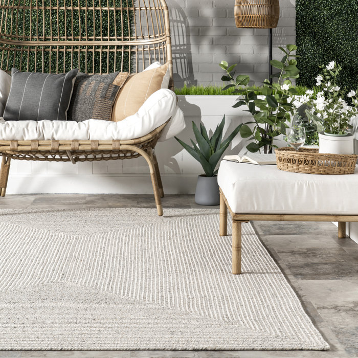 Ebern Designs Luchezar Handmade Braided Ivory Indoor/Outdoor Rug ...