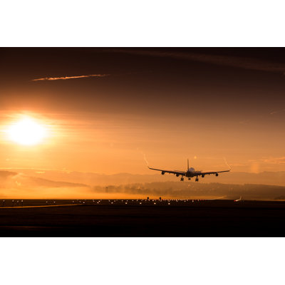 Atterrissage d'un avion par Jetliner Images