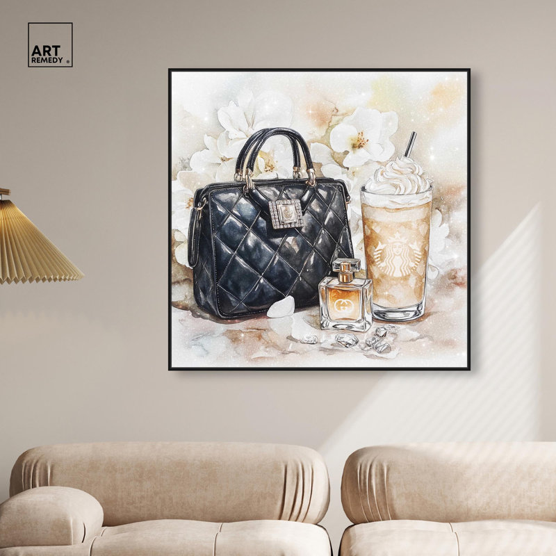 Trinkets and White Floral Canvas, reproduction d'art sur toile , H 41 po x l 41 po, Cadre flottant noir