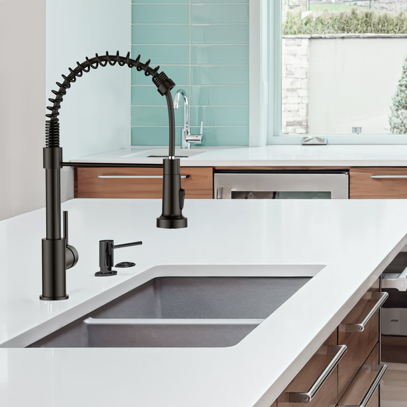 Pull Down Spray Single Lever Kitchen Tap, Black