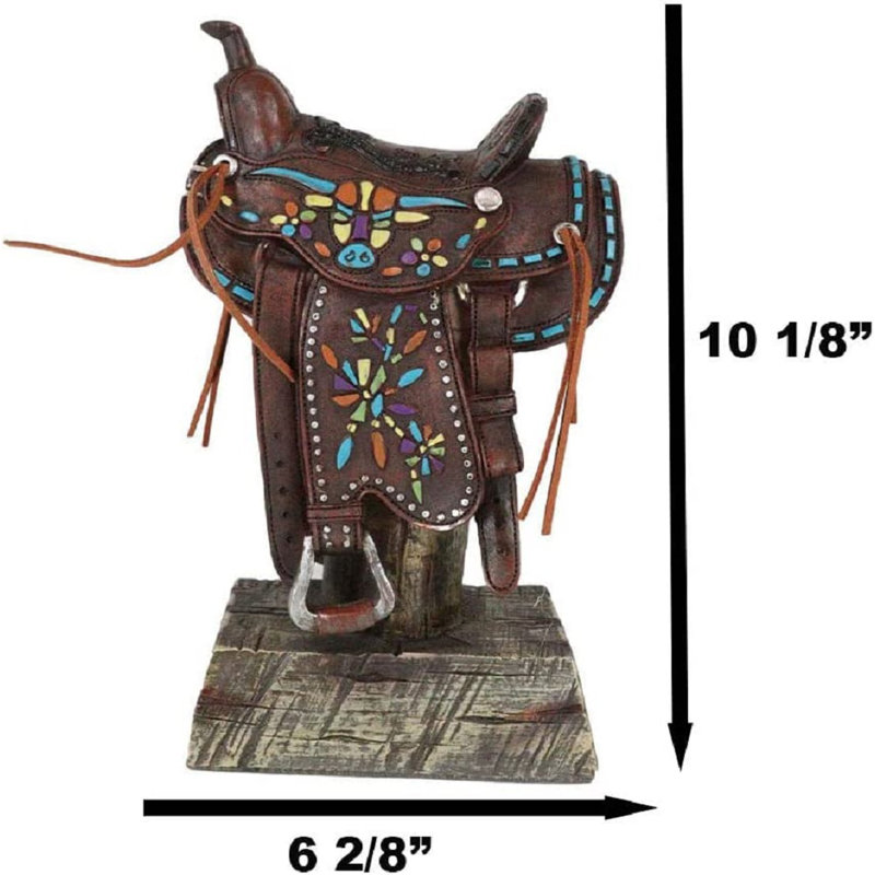 Figurines & Sculptures
