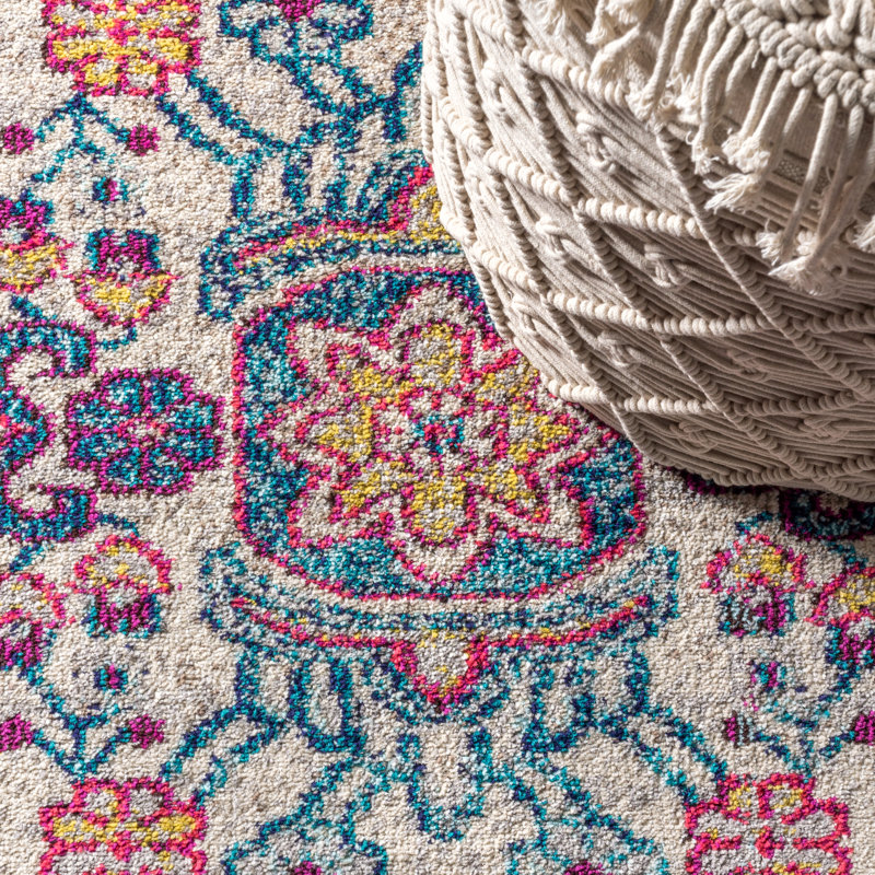 Saquia Oriental Area Rug, Rectangle 160 x 231cm