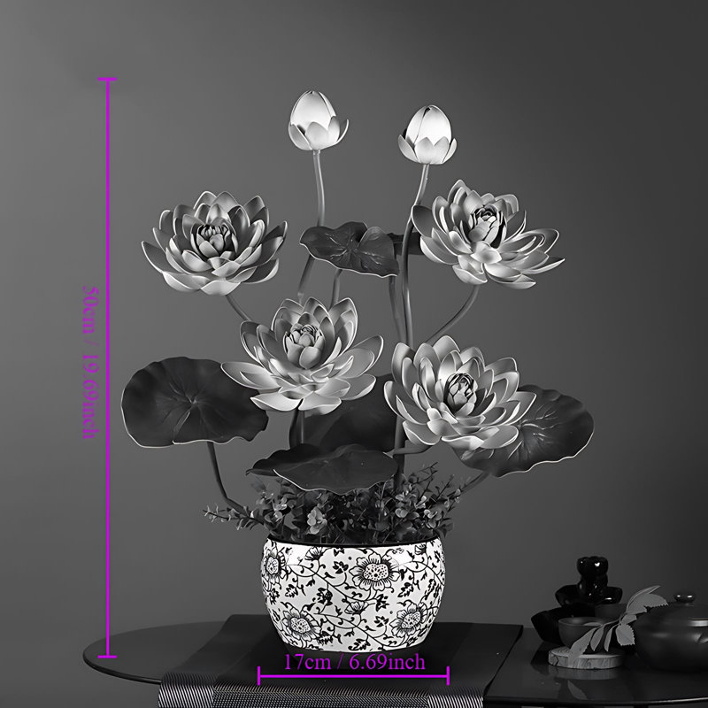 Ranunculus Arrangement in Pot, Jaune