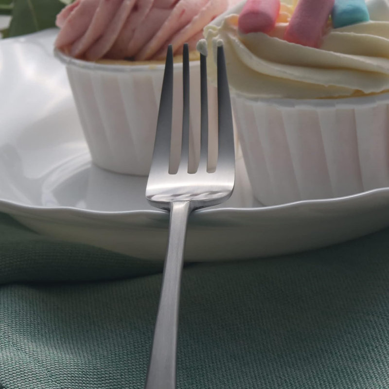 Ensemble de couverts 20 pièces en acier inoxydable avec ustensiles de service, service pour 4, design moderne avec finition miroir, idéal pour la maison, la cuisine, les fêtes et le camping