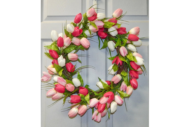 Luxurious Tulip Blossom Polysilk Wreath