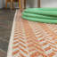 Tapis intérieur / extérieur à chevrons orange / crème-69807535