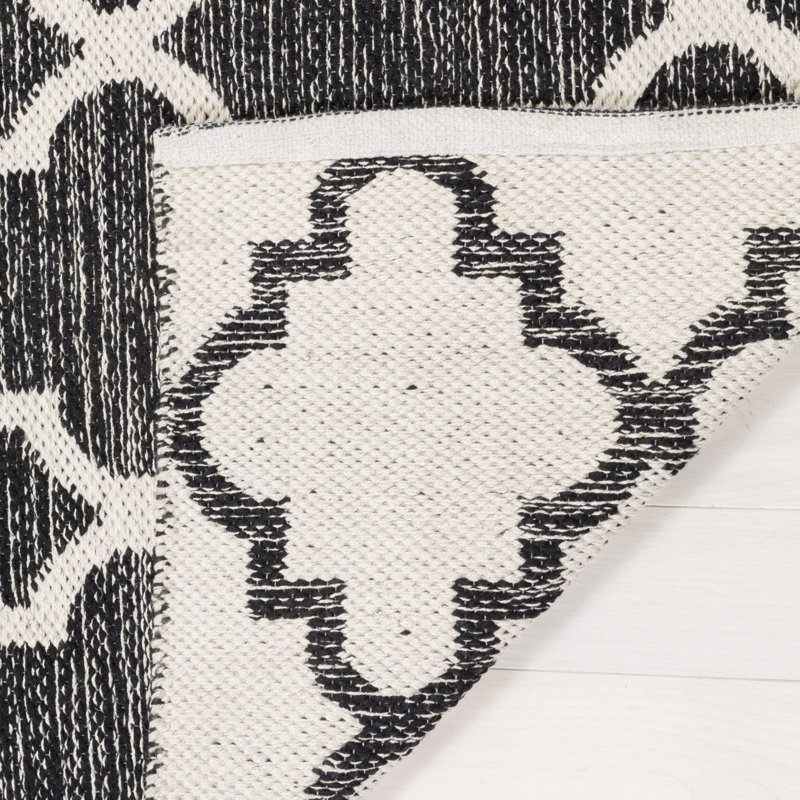 Lockbourne Hand Woven Cotton Geometric Rug, Rectangle 2'6" x 4'