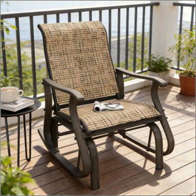 Balancelle, fauteuil oscillant d'extérieur
