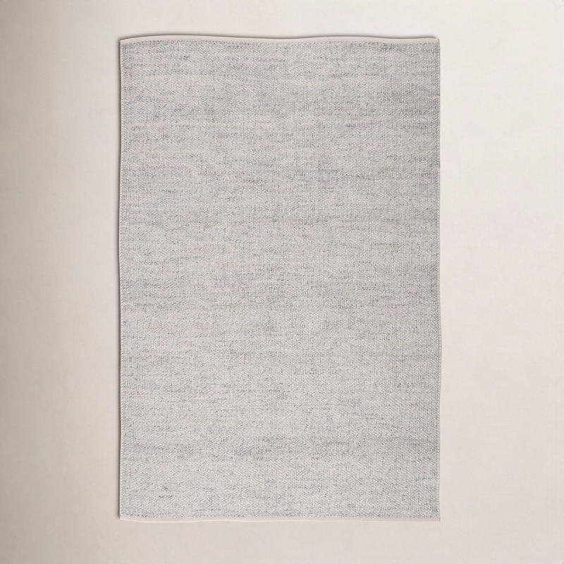 Lamanda Indoor/ Outdoor Solid Light Gray/ Ivory Area Rug, Rectangle 9' x 12'