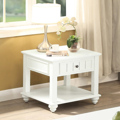 Table de bout carrée en peuplier à pieds carrés avec tiroir et tablette polyvalente