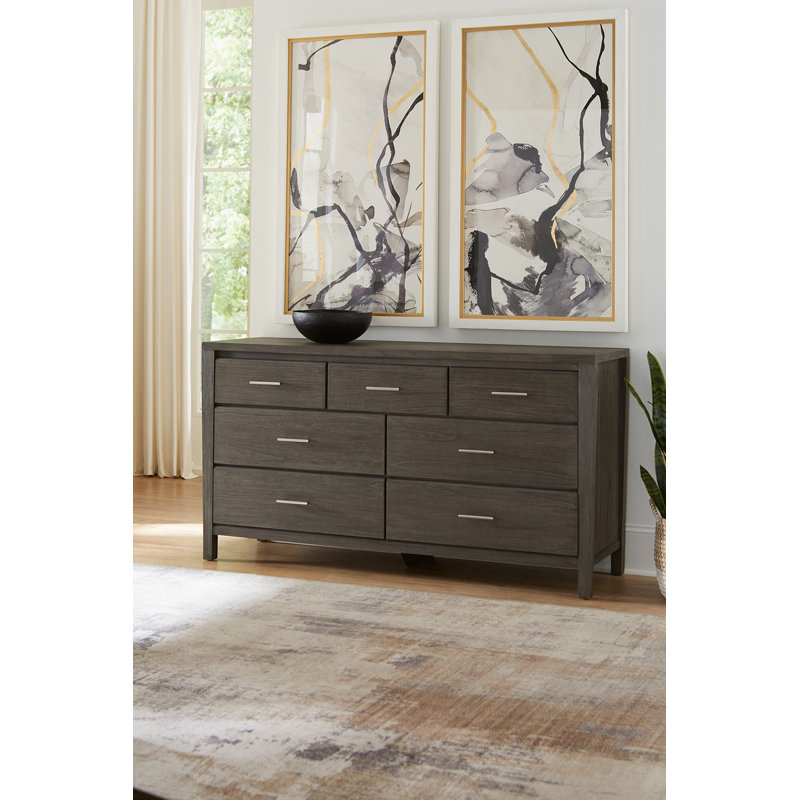 Commode l 7 po Navtej