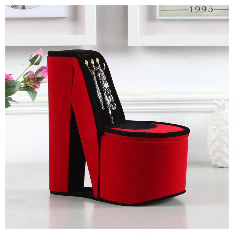 Boîte à bijoux haute 9 po avec crochets, conception de chaussures à talons hauts, velours rouge, Red
