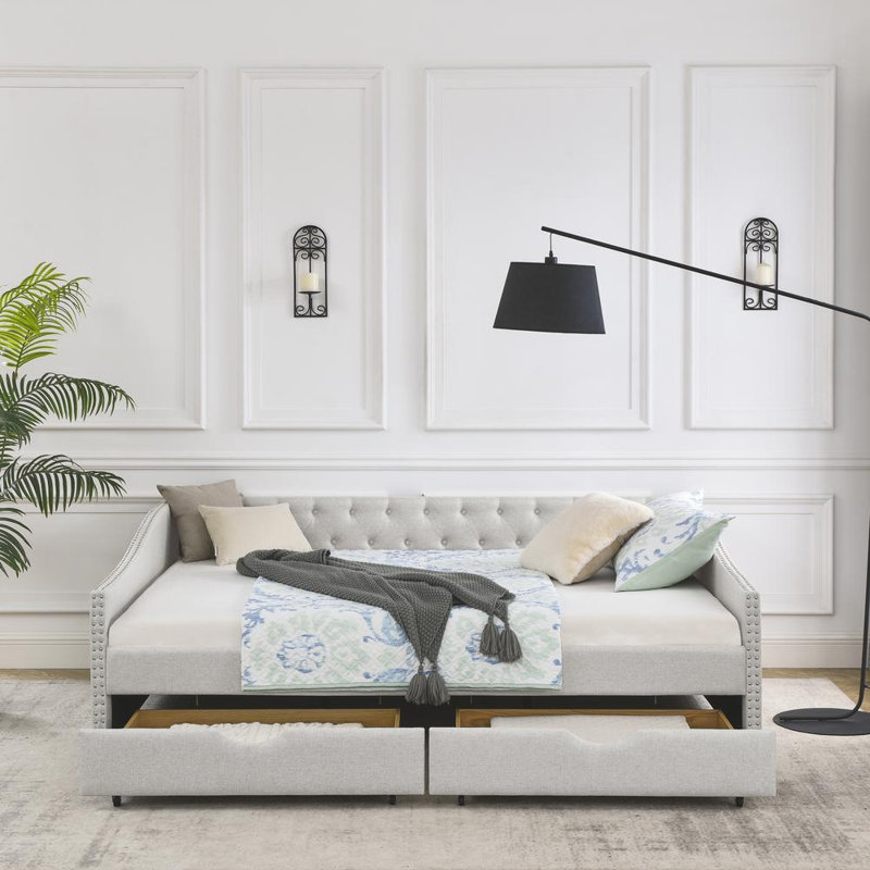 Queen Size Daybed