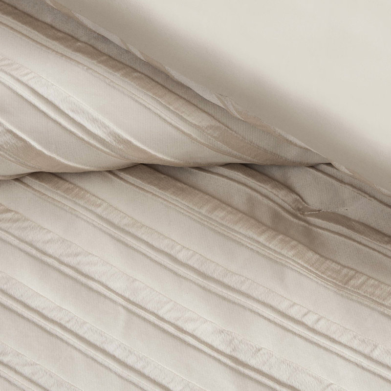 Édredon 7 pièces beige très grand avec diagonale, style moderne transitionnel, haute qualité, confort toutes saisons et coussins décoratifs avec construction, rembourrage, conception, jupe de lit,