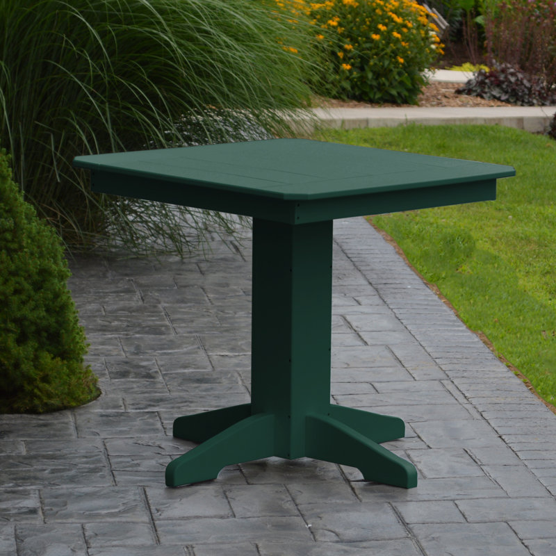 Table de salle à manger en plastique/résine Nettie, Vert pelouse, L 33 po x l 33 po