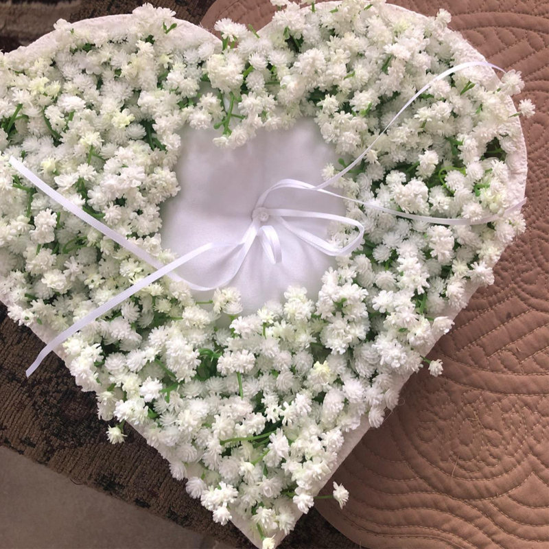 10-Pieces Baby's Breath Centerpiece (not include vase)