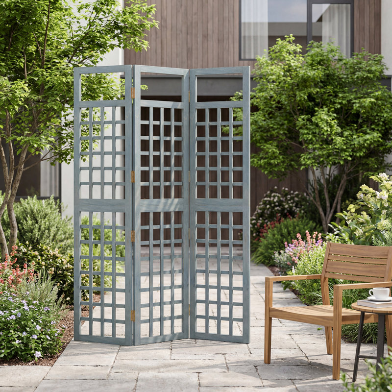Outdoor Privacy Screen