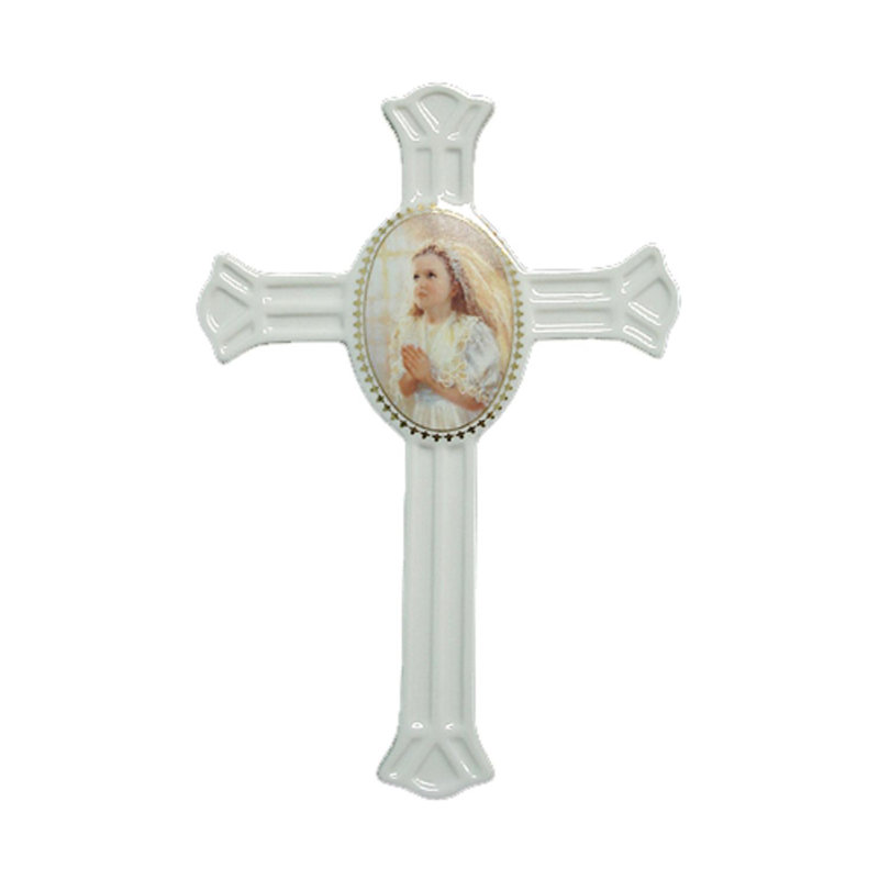 Croix murale en porcelaine Kathryn Fincher First Communion