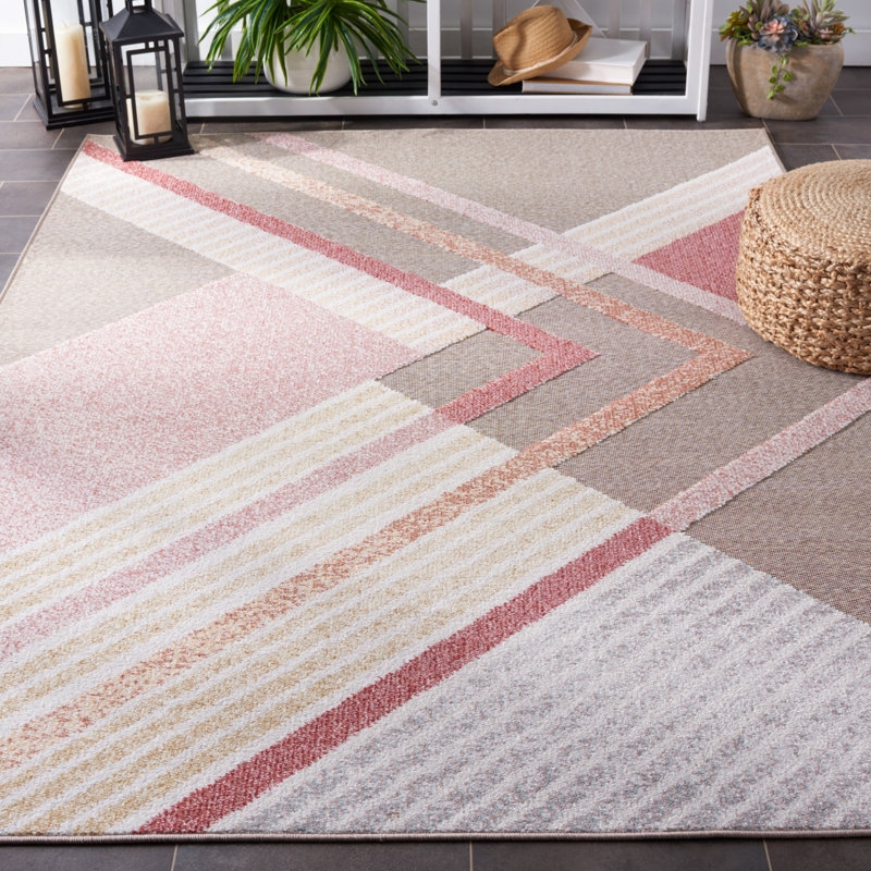 Claigh Performance Geometric Indoor/Outdoor Area Rug, Rectangle 5'3" x 7'7"