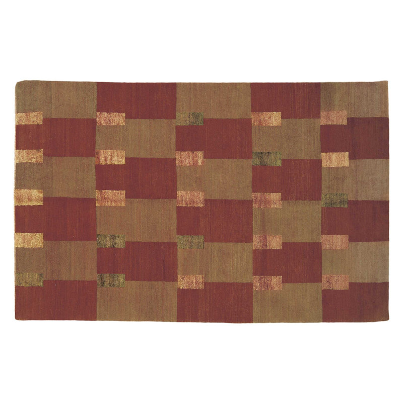 Wool Geometric Area Rug in Beige/Green/Red, Rectangle 6' x 9'