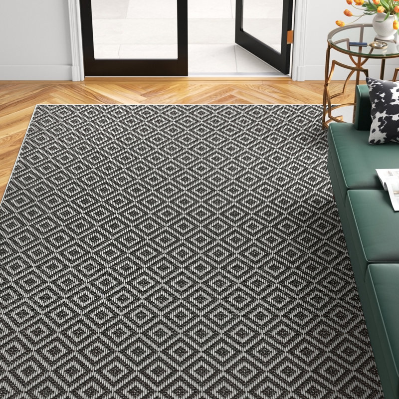Tapis géométrique intérieur / extérieur gris foncé, Rectangle 7 pi 10 po x 10 pi 2 po