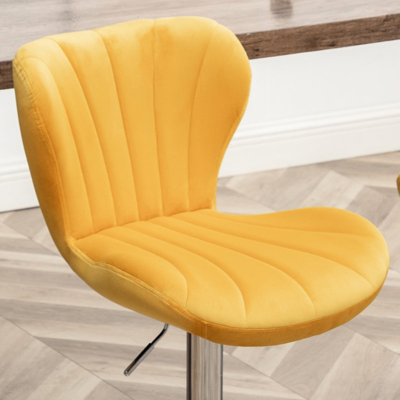 2 chaises pivotantes réglables revêtues de jaune, rembourrage en mousse épaisse, tissu en velours, apparence de ligne verticale élégante, réglage de la hauteur du vérin à gaz 2 360 pivotant, réglage du vérin à gaz, design, repose-pieds