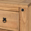 Ensemble de chambre à coucher 4 pièces, une table de chevet, un lit, une grande commode et une large commode en bois massif Lindall-463085390
