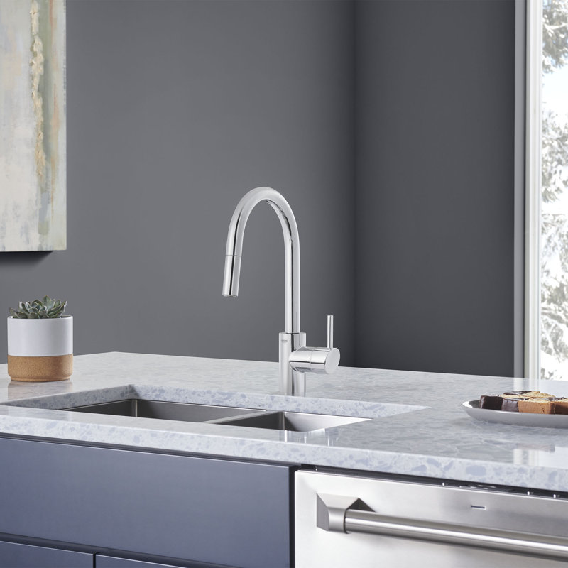 Concetto™ Pull Down Single Handle Kitchen Faucet