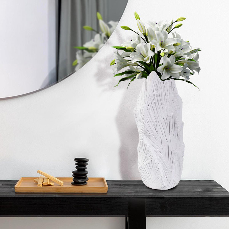 Grand vase abstrait en orme blanc