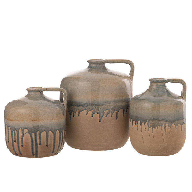 Annamaija Earthenware Table Vase 1