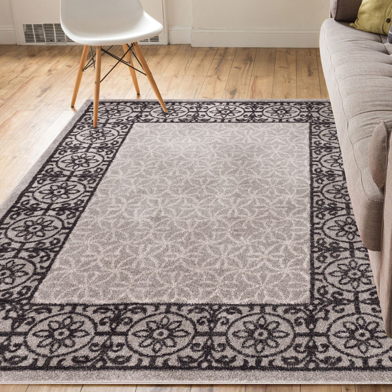 Gatlin Oriental Area Rug, Rectangle 100 x 150 cm