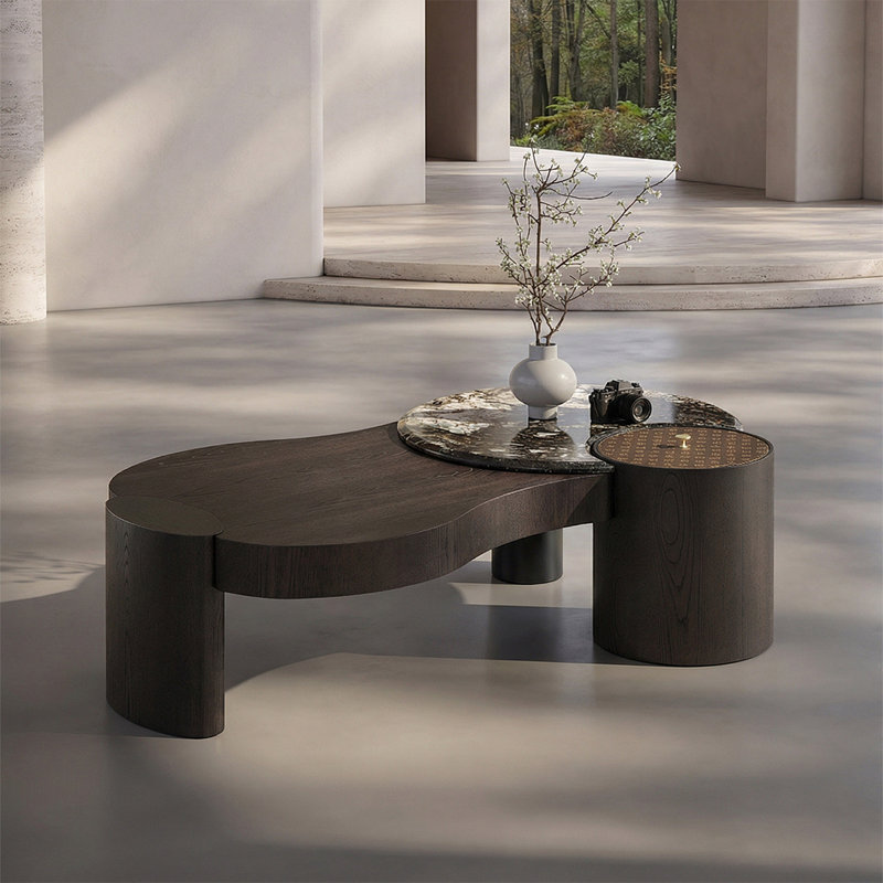 Image de la table basse en bois massif et manufacturé