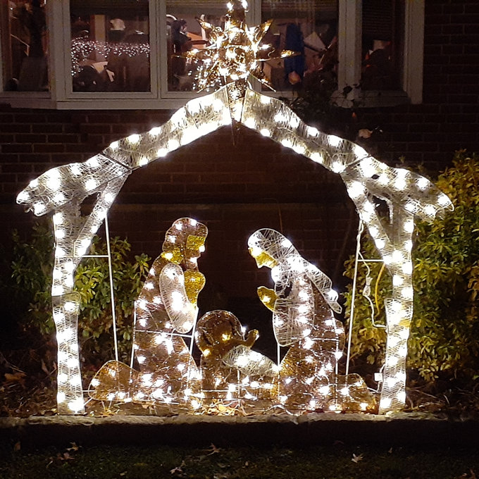 5FT Lighted Nativity Scene – Outdoor Christmas Decoration With 400 Warm White LEDs