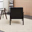 Chaise avec accoudoirs et dossier haut