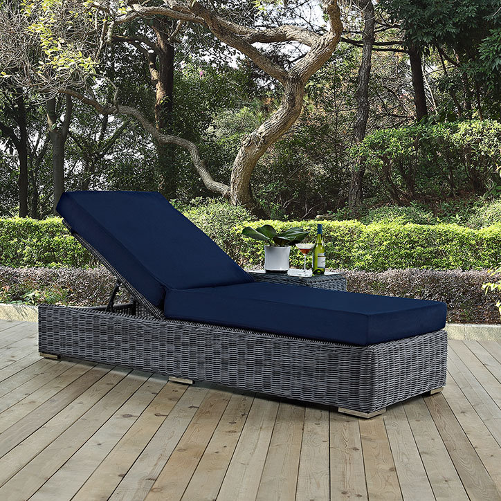 Chaise longue d'extérieur Summon Sunbrella, Toile bleu marine Sunbrella®