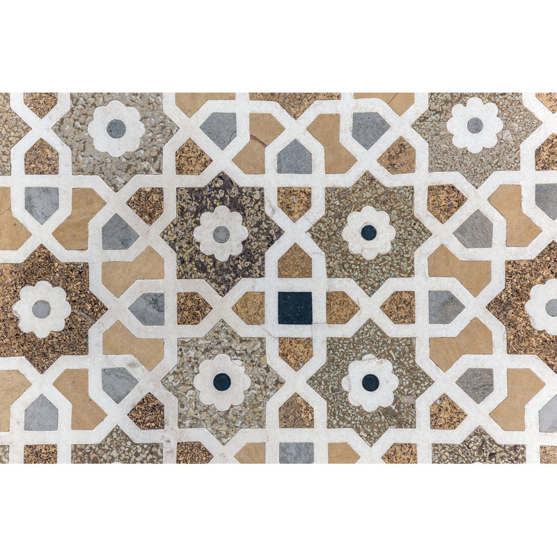 Décoration en marbre par Aluxum, H 12 po x l 18 po