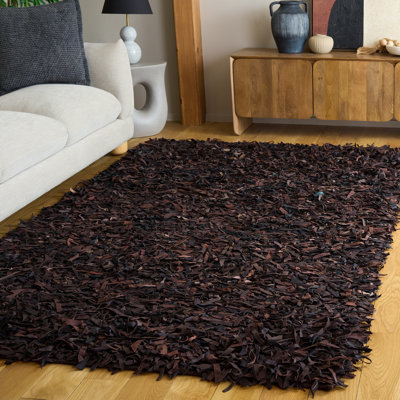 Tapis en coton tissé à la main de couleur unie brun foncé Arik