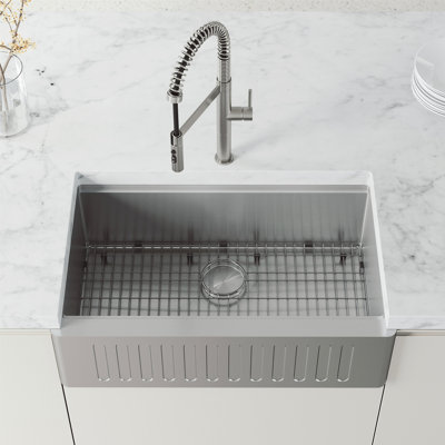 Edison Pro 20" H 1-handle Pull-Down 3-Function Sprayer Kitchen Faucet