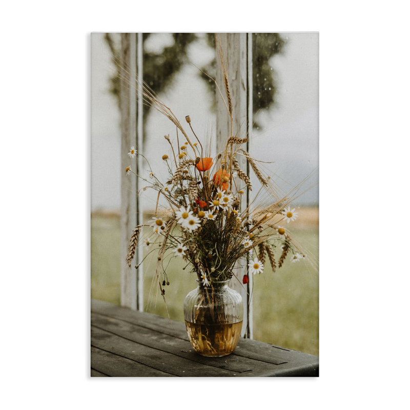 «Bouquet with Window View», art mural par Incado, H 24 po x l 16 po