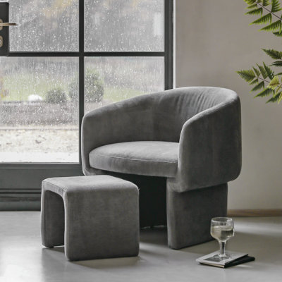 Bengie Upholstered Barrel Chair