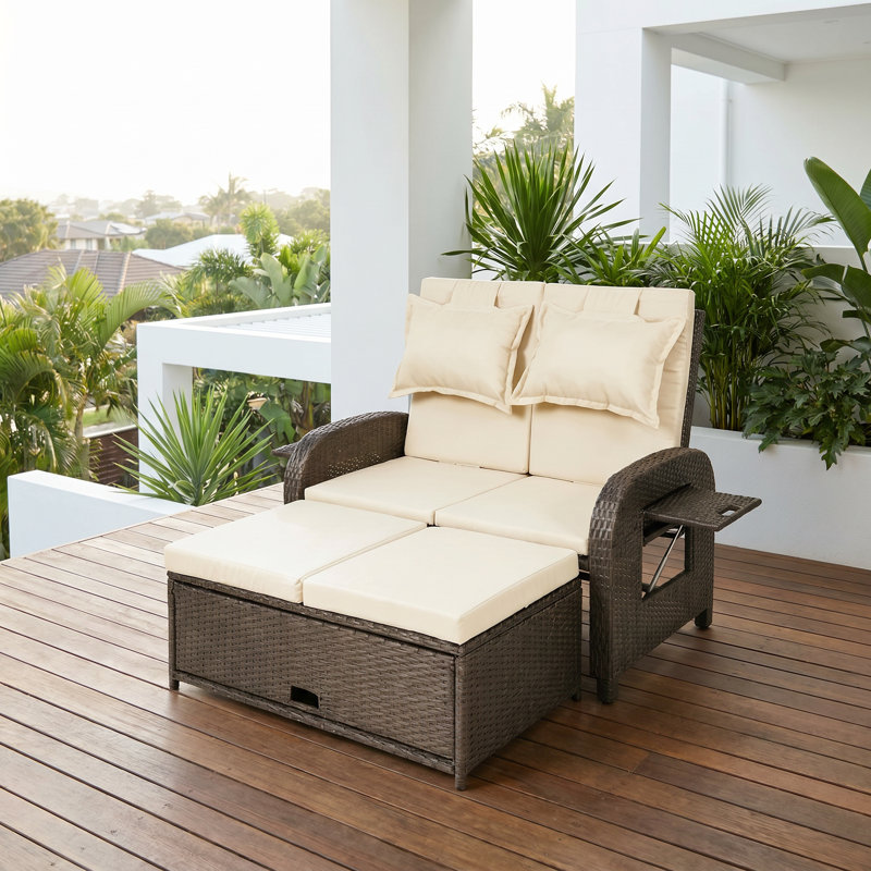 Canapé convertible 3 en 1 en osier d'extérieur avec repose-pieds et tables d'appoint