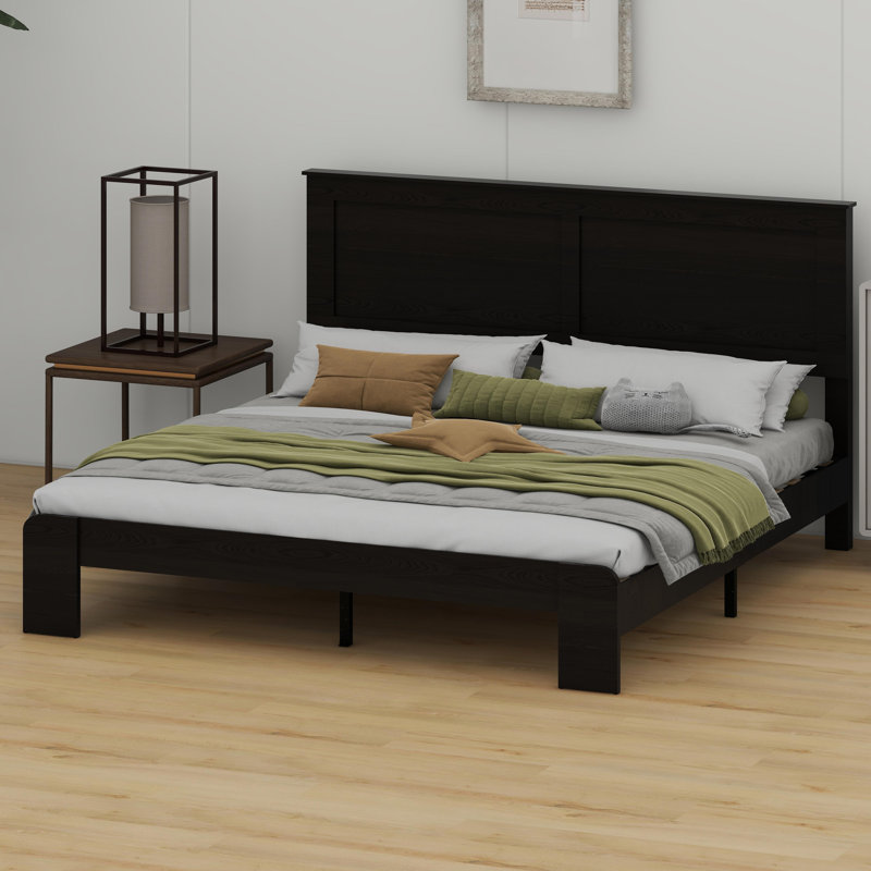 Simple-Setup Platform Bed Featuring Spacious Under-Bed Organization