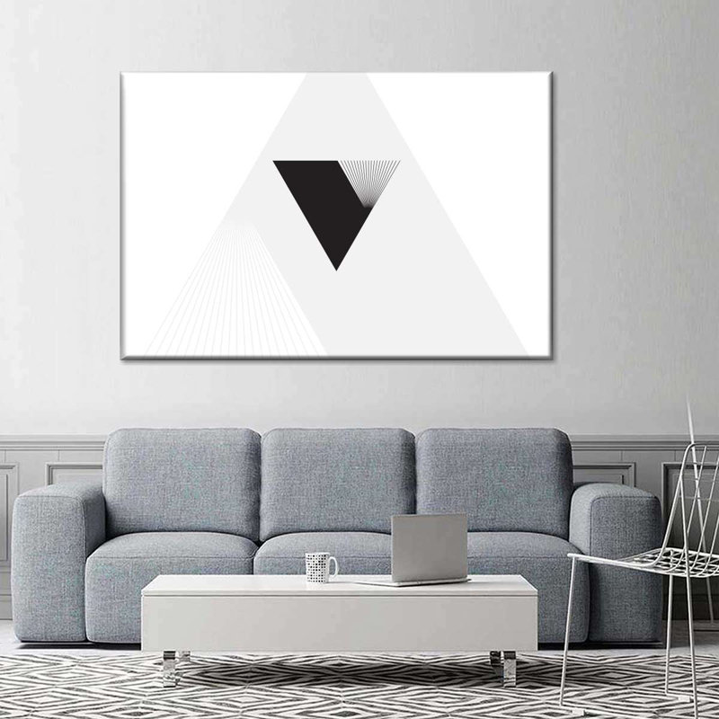 «Abstract Triangle», reproduction sur toile, H 39 po x l 26 po x P 1,25 po