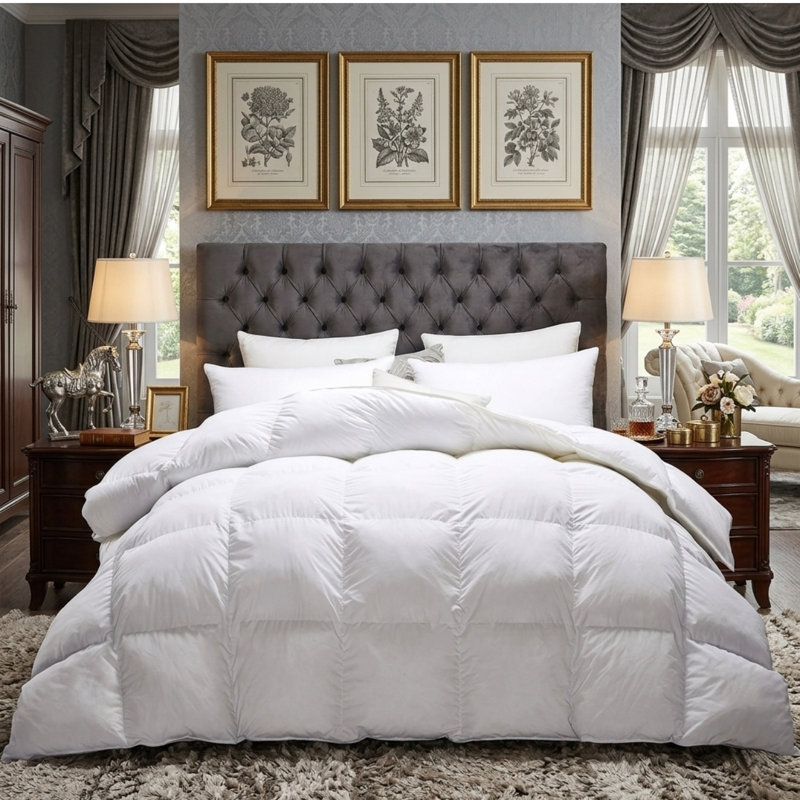 Lorynn All Season Microfiber Down Alternative Comforter, Twin