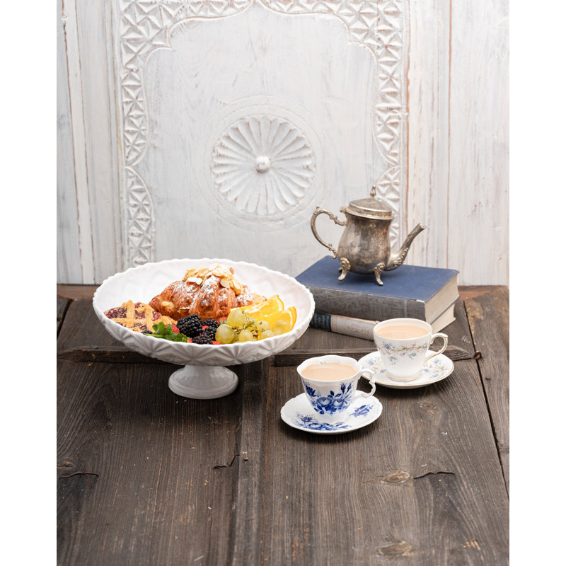 Vintage Inspired Ceramic Ceramic Cake Stand, White