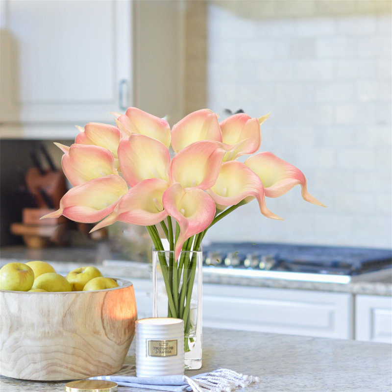 Arrangement in Vase, Pink