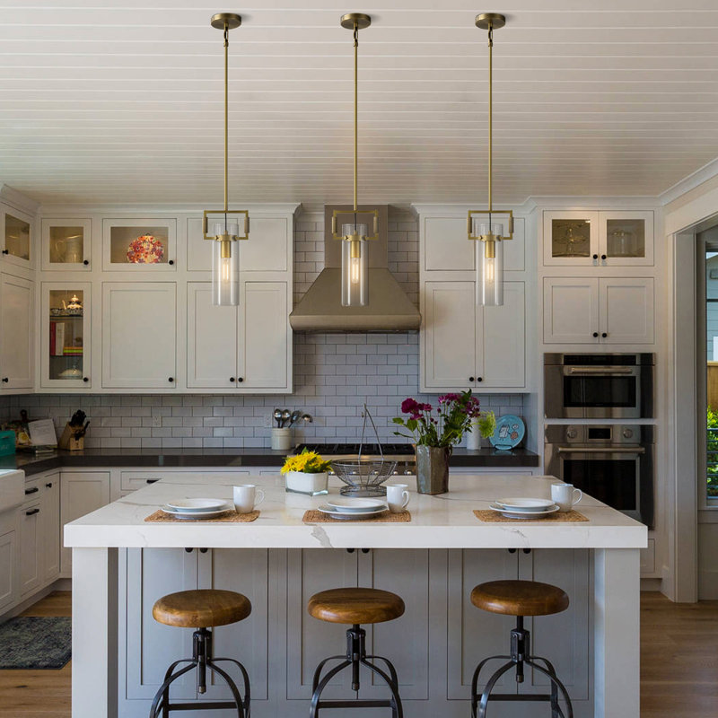 Luminaire suspendu pour îlot de cuisine en laiton moleté à 1 lumière Brophy Caddens (ampoule incluse), Doré