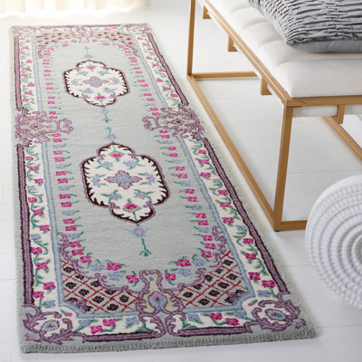 Cordel Floral Handmade Tufted Wool Light Green/Ivory Area Rug